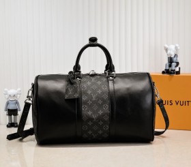 Louis Vuitton Taiga Leather Keepall Bandouliere 50 Travel Bag - Black