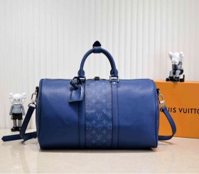 Louis Vuitton Taiga Leather Keepall Bandouliere 50 Travel Bag - Navy Blue