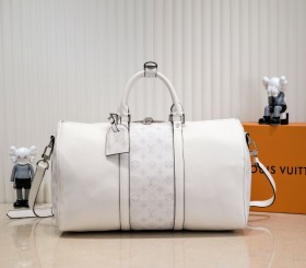 Louis Vuitton Taiga Leather Keepall Bandouliere 50 Travel Bag - White
