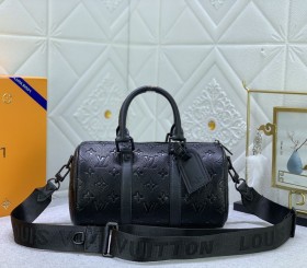 Louis Vuitton Taurillon Monogram Leather Keepall Bandouliere 25 - Black
