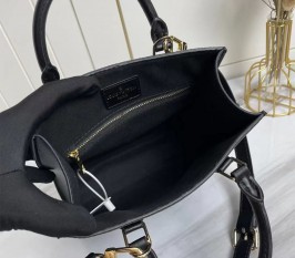 Louis Vuitton Epi Leather Sac Plat BB Carryall Bag In Black