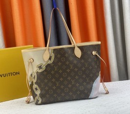 Louis Vuitton New Spring Monogram Canvas Neverfull MM Tote In Nautical