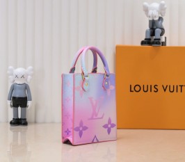 Louis Vuitton Spring 2022 Petit Sac Plat In Sunrise Pastel